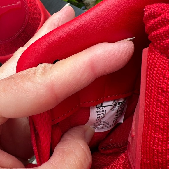 Air Jordan 4 Retro Flyknit Sneakers Red Size 10.5 - Picture 9 of 10